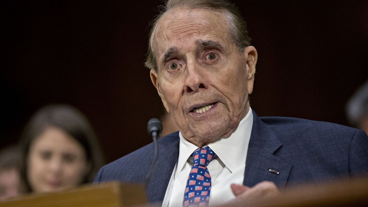 Former Sen. Bob Dole accuses bipartisan Commission on Presidential Debates of bias against Trump