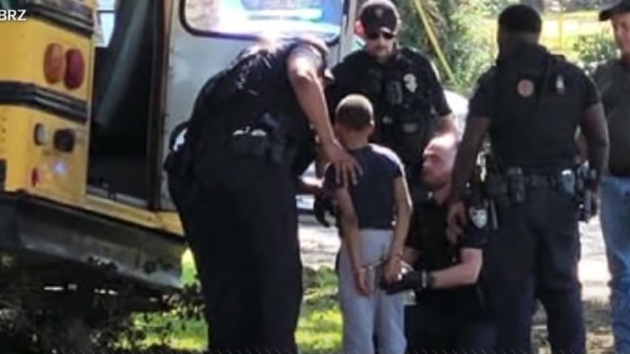 11-year-old steals school bus and flips off the police during a high-speed chase in Louisiana, police say