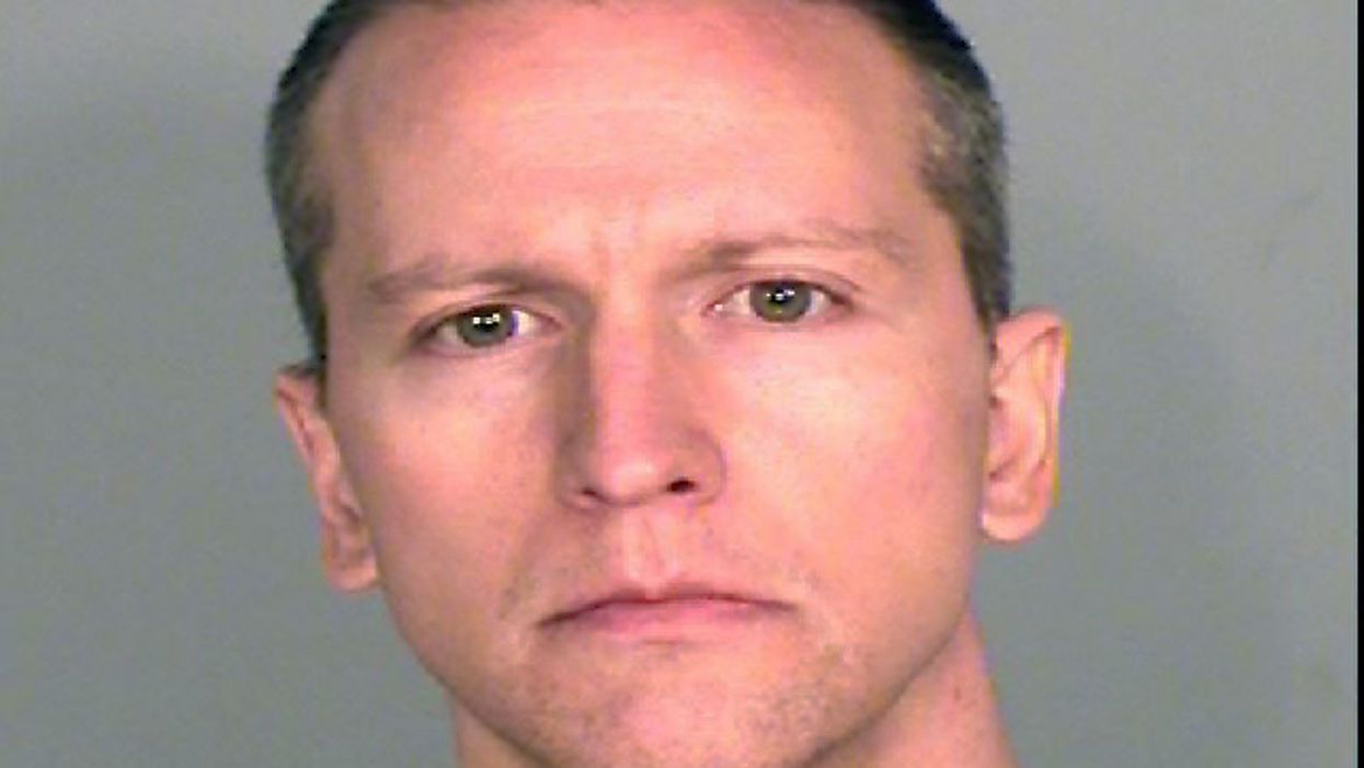 BREAKING: Judge dismisses 3rd-degree murder charge against Derek Chauvin in connection with George Floyd death, refuses to dismiss other charges