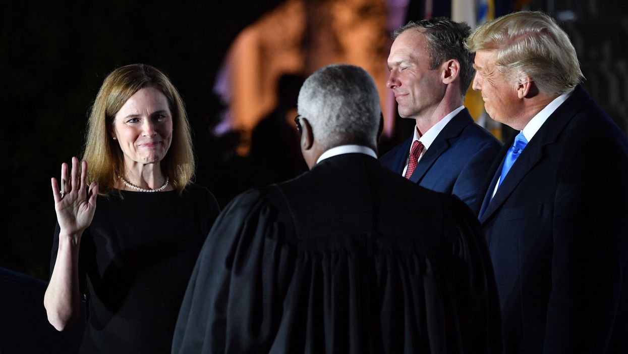 Amy Coney Barrett sworn in by Justice Clarence Thomas in White House ceremony