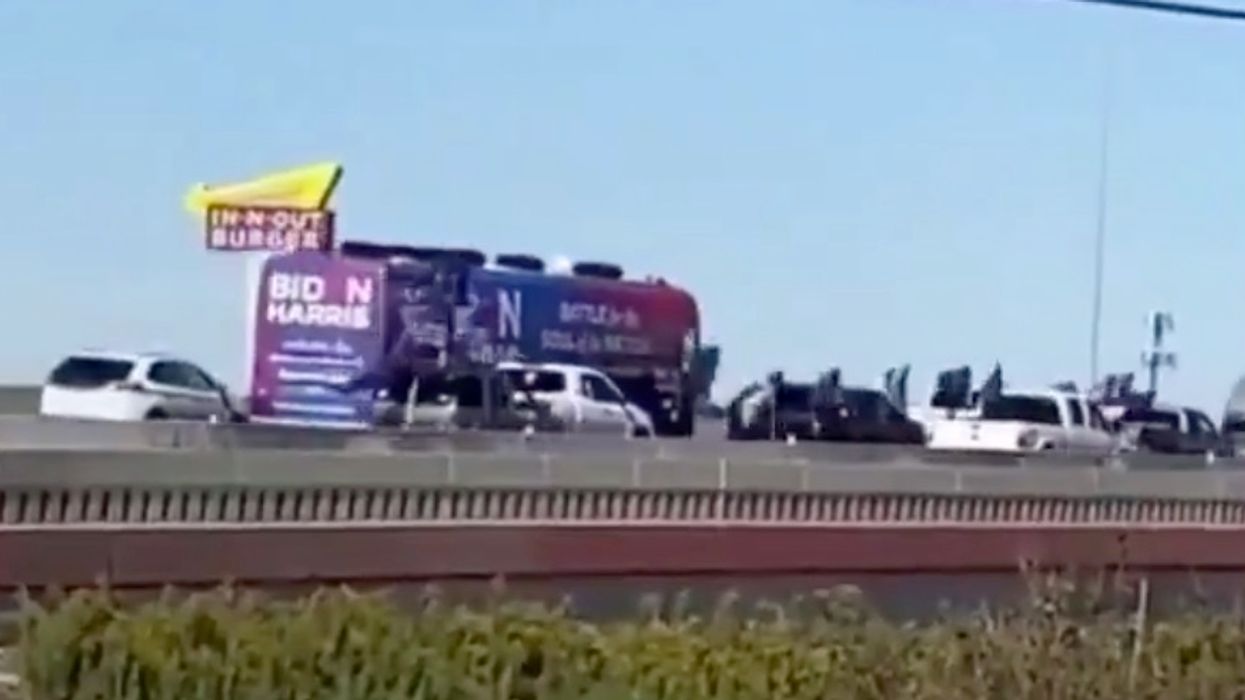Report: FBI investigating Trump supporters who surrounded Biden-Harris tour bus on Texas highway