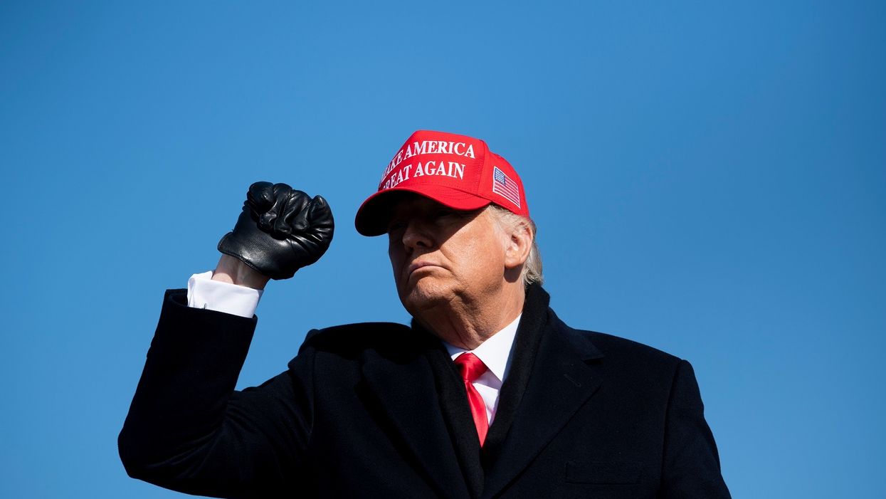 Trump cuts further into Biden's lead in Arizona