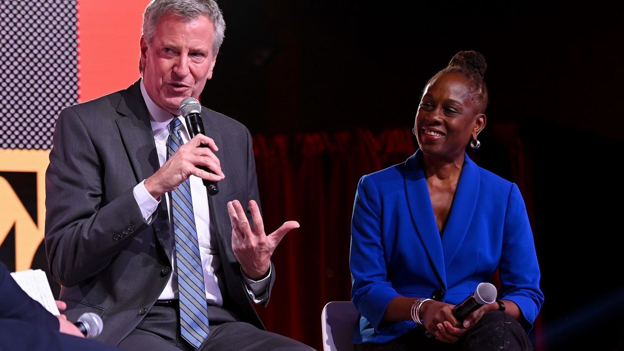Mayor de Blasio and wife tout new plan to send mental health workers instead of NYPD on some calls