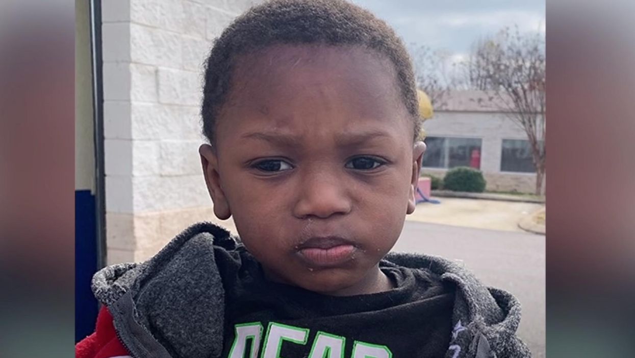 2-year-old boy abandoned at a Mississippi Goodwill drop-off with a note about his mother