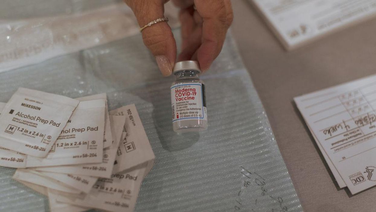 Report: Wisconsin hospital worker intentionally destroyed over 500 doses of coronavirus vaccine