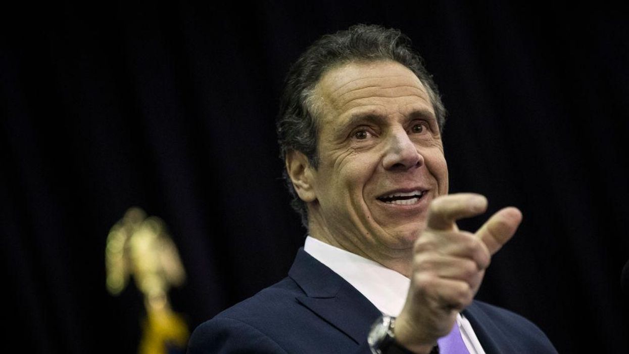 Despite lockdowns, Cuomo plans to attend Bills playoff game