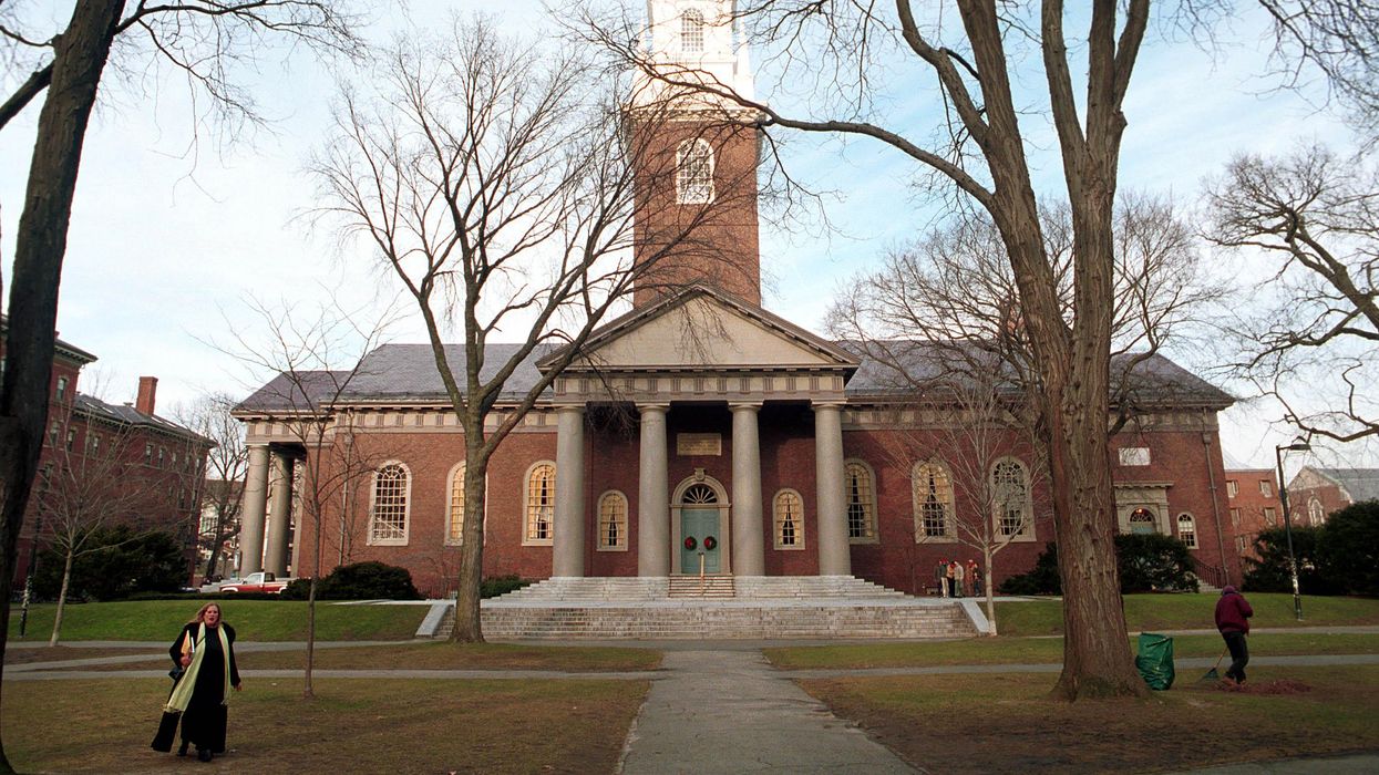 Students demand Harvard revoke diplomas of Trump allies