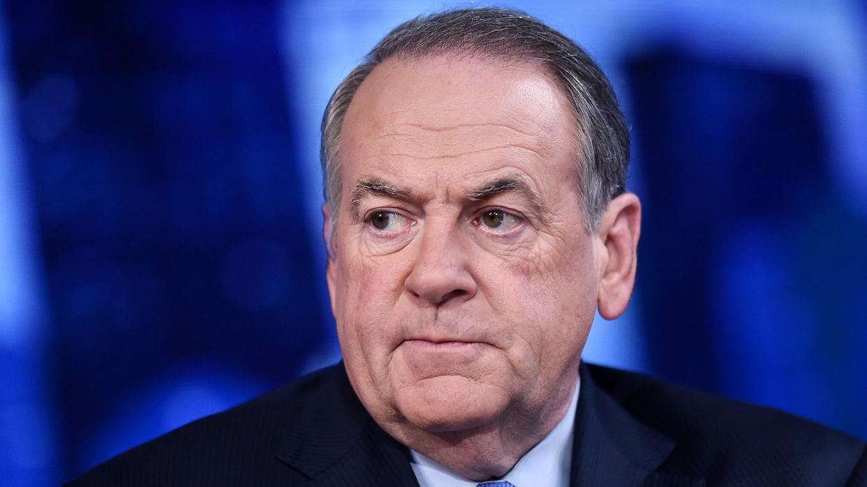 Mike Huckabee says Kamala Harris also should be impeached given standard used against Trump