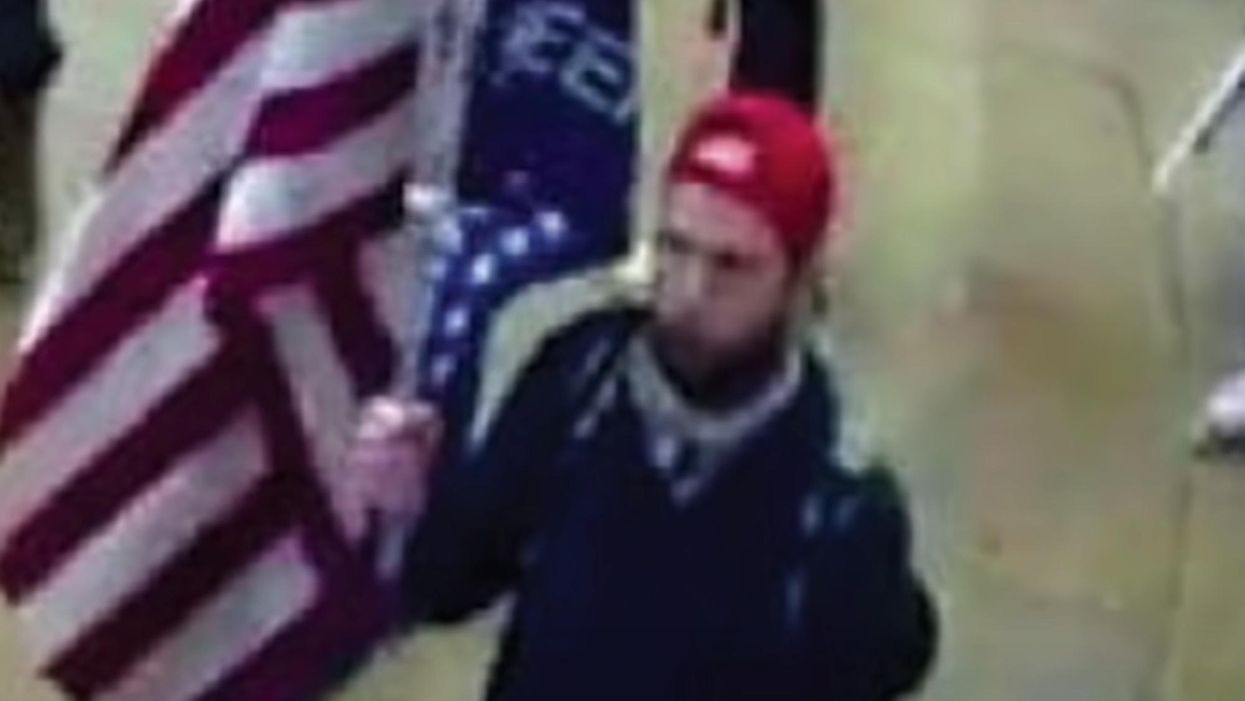 Capitol rioter apologizes for death threat against AOC, says he's willing to testify in Congress