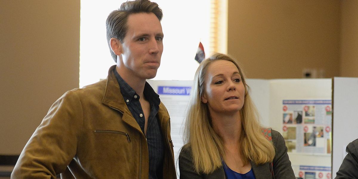 Wife of Sen. Josh Hawley takes criminal action after 'anti-fascist' group targeted family's personal residence | Blaze Media