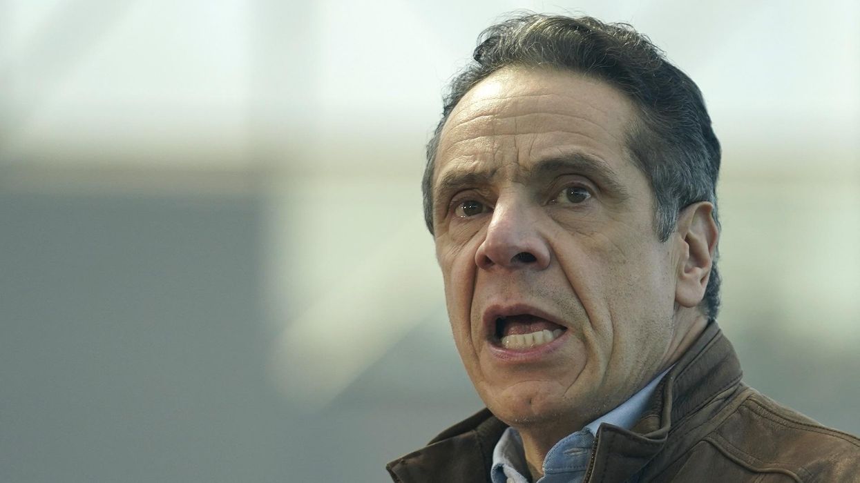 Gov. Cuomo allegedly reached under aide's blouse and 'aggressively groped her' in governor's mansion: report