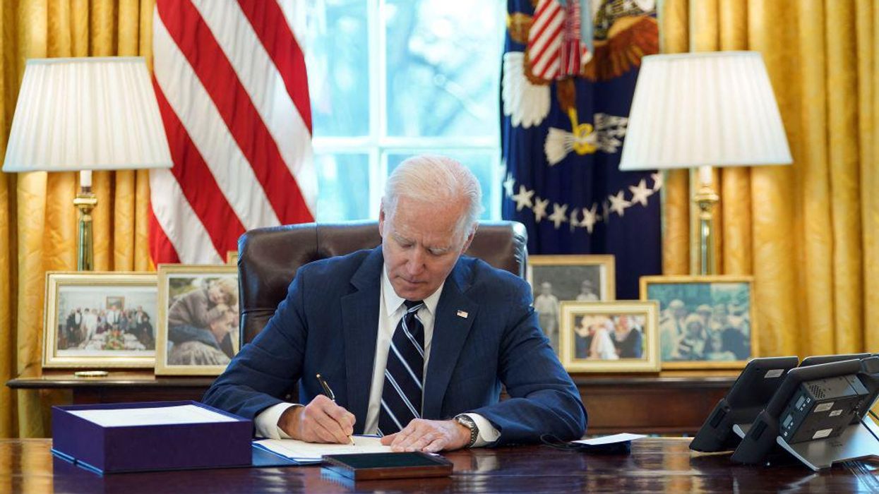 White House confirms Biden will sign executive order on gun control