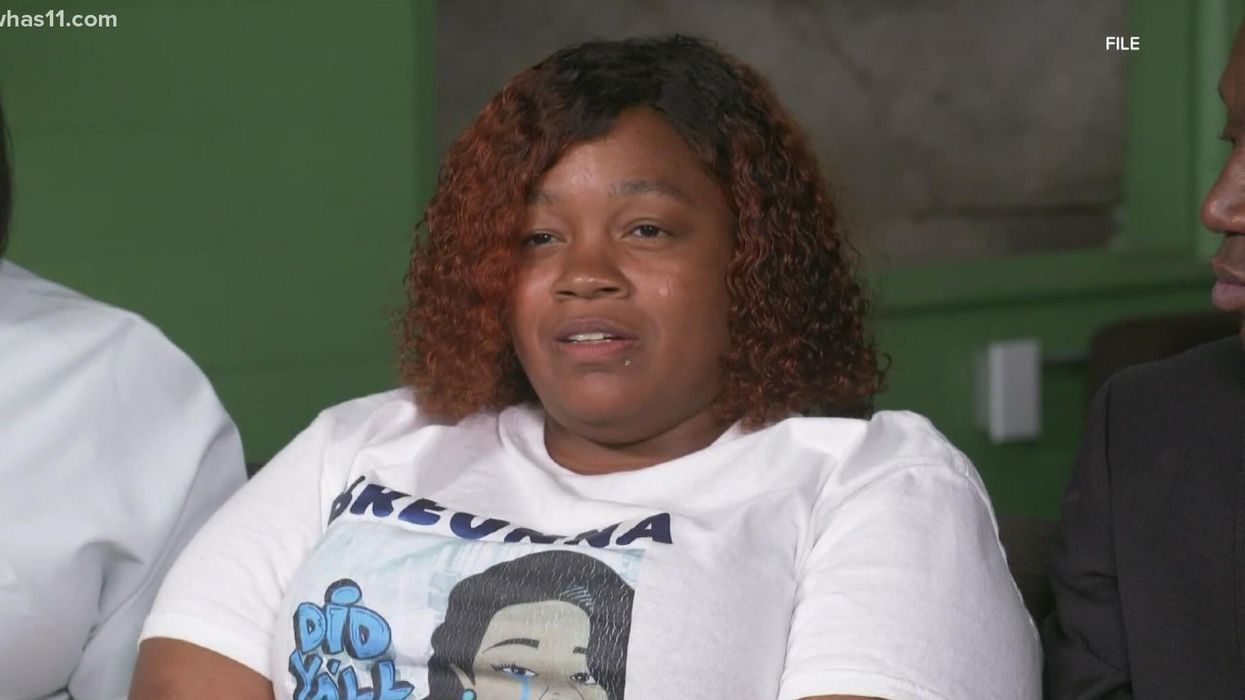 Mother of Breonna Taylor blasts Black Lives Matter chapter as 'fraud' that exploited daughter's death
