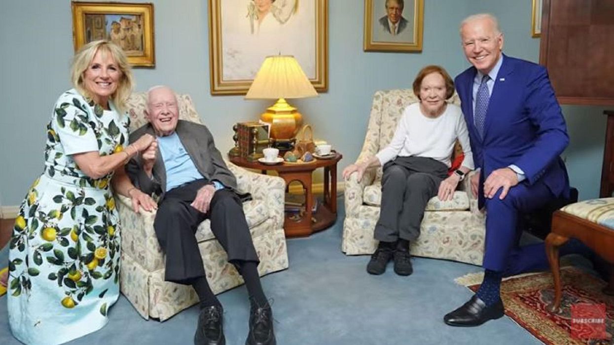 'What the hell is going on here?': Social media weirded out by photo of Bidens next to Carters