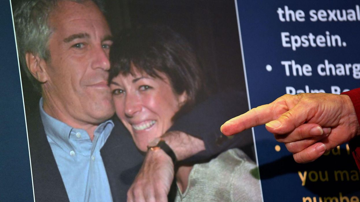 Prison workers who were guarding Jeffrey Epstein admit to falsifying records — but avoid jail time in deal with prosecutors