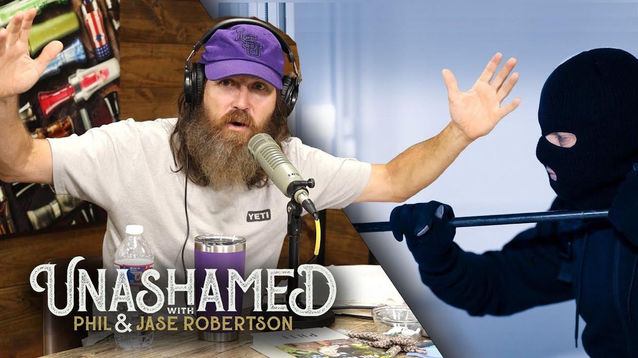 Phil and Jase Robertson are SERIOUS about this new home invasion law