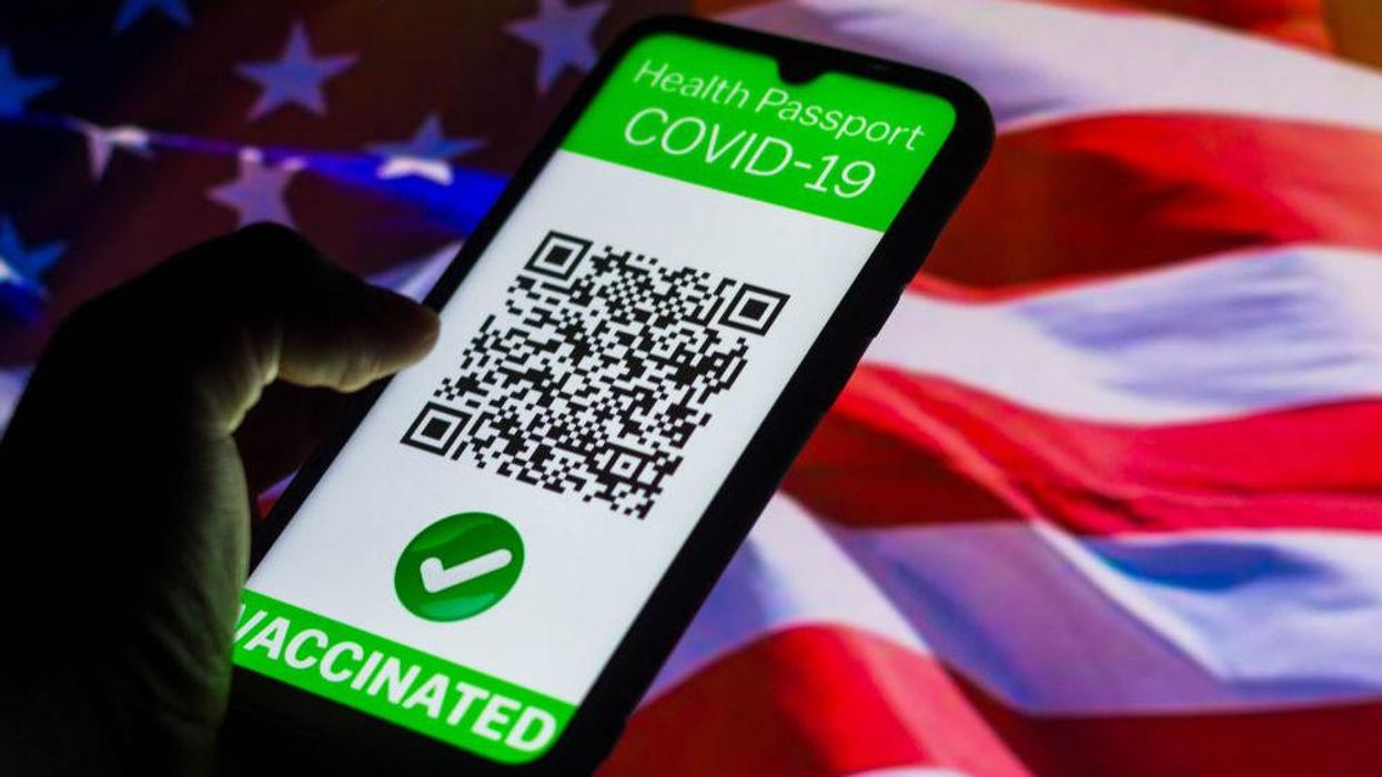 Ted Cruz leads GOP stand against vaccine passports, introduces bill banning vaccine verification measures