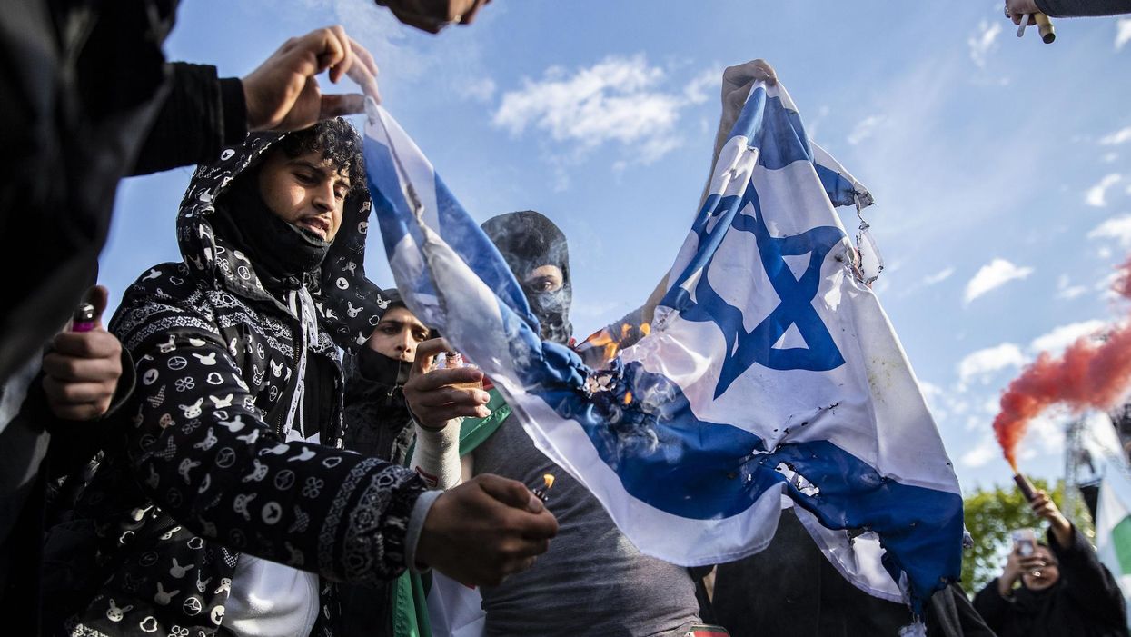 Vox lambasted on social media for tweet proclaiming 'we don't know why' anti-Semitism spiked during the Israel-Hamas war