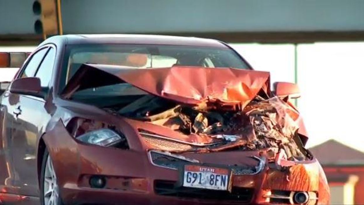 9-year-old Utah girl takes parents' car with 4-year-old sister in tow, crashes on way to beach