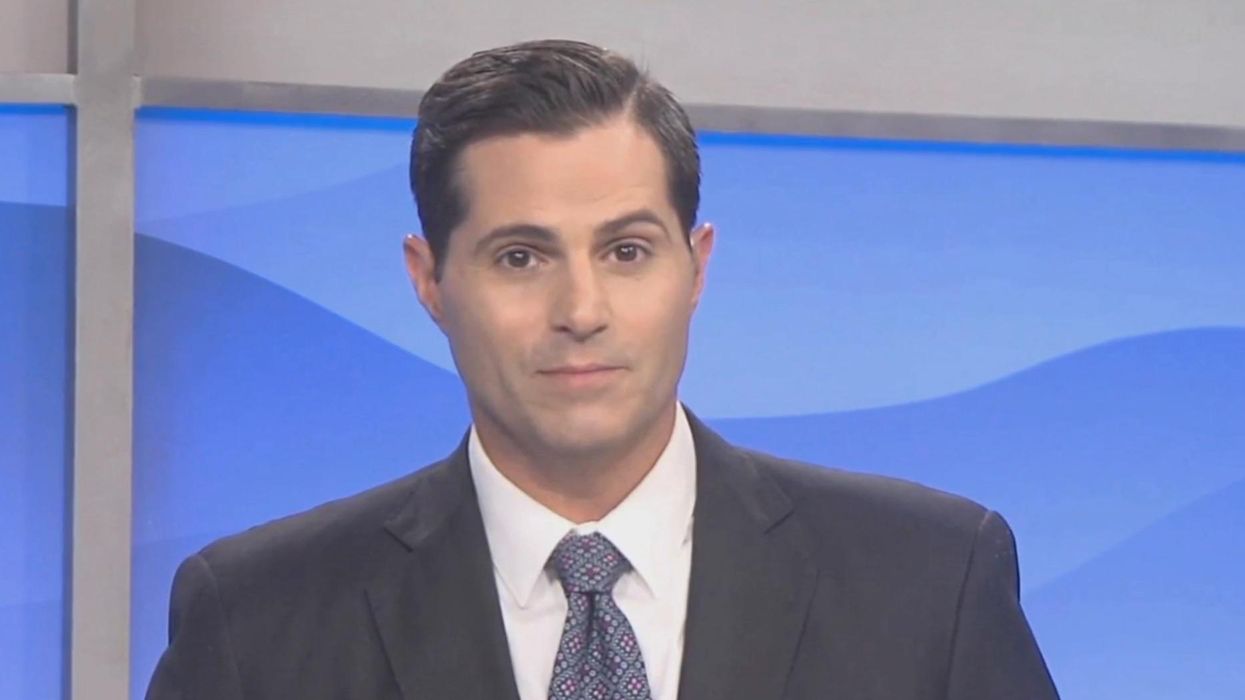 Journalist who broke bombshell story about Clinton-Lynch tarmac meeting found dead