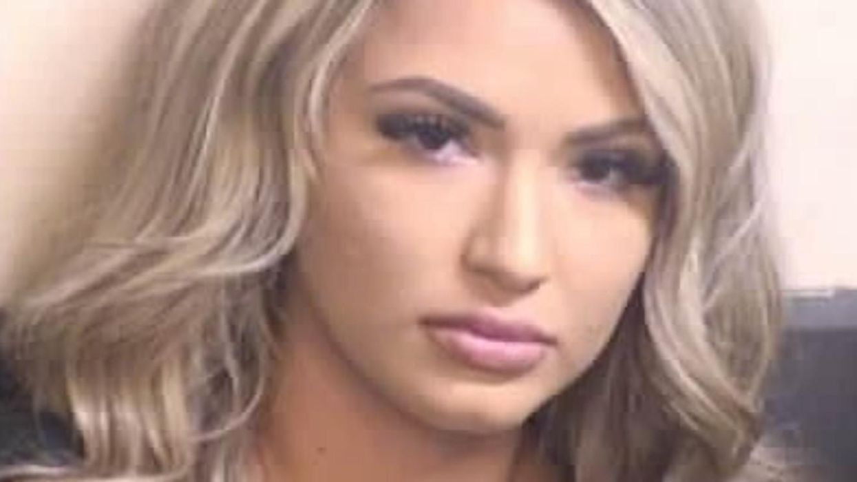 Female corrections officer had sex with inmate while in full view of 11 other prisoners