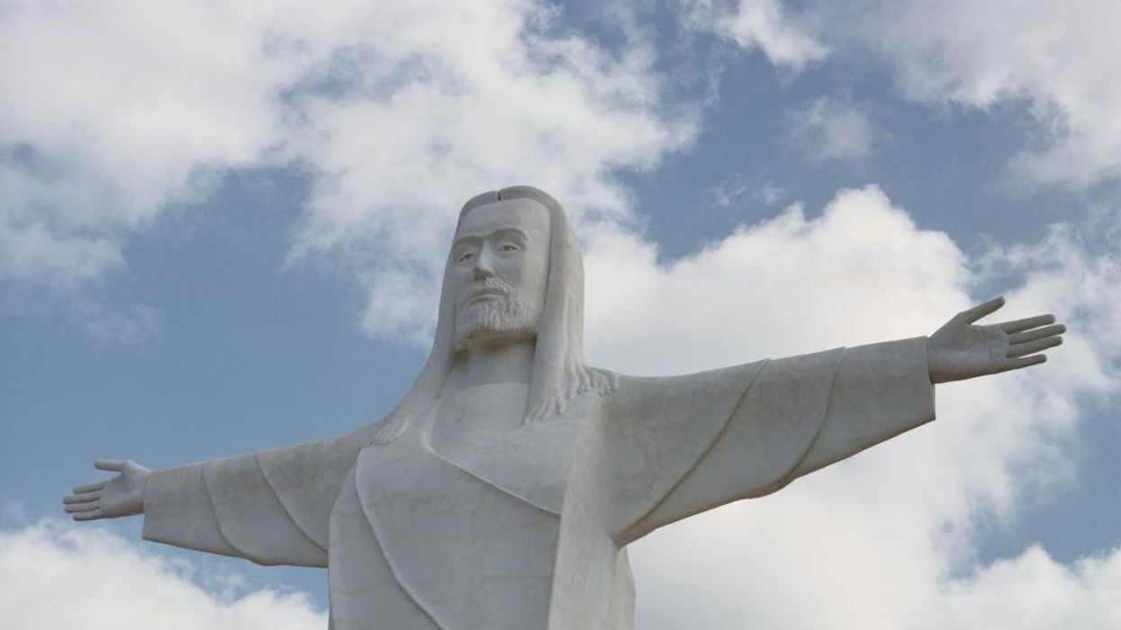 Left-wing activists desecrate 7-story Christ of the Ozarks statue by hanging banner that reads: 'God Bless Abortions'