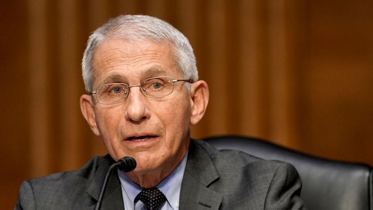 Dr. Anthony Fauci says he would support a COVID-19 vaccine mandate for airline travel