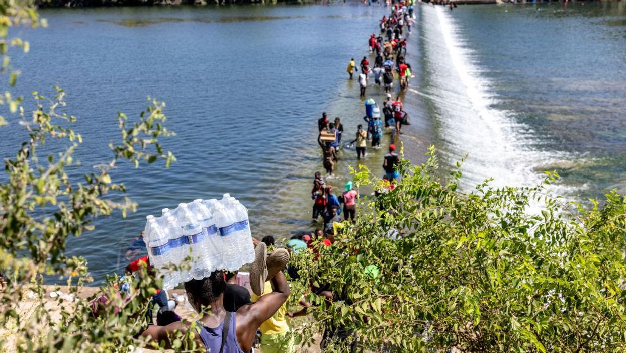 U.S. will reportedly fly Haitians to Haiti beginning on Sunday amid massive migrant pileup in Del Rio, Texas