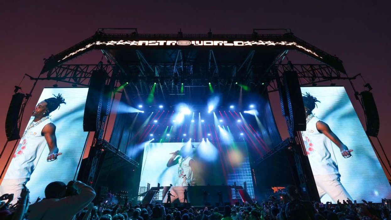 At least 8 dead, over 300 injured at Astroworld music festival in Houston