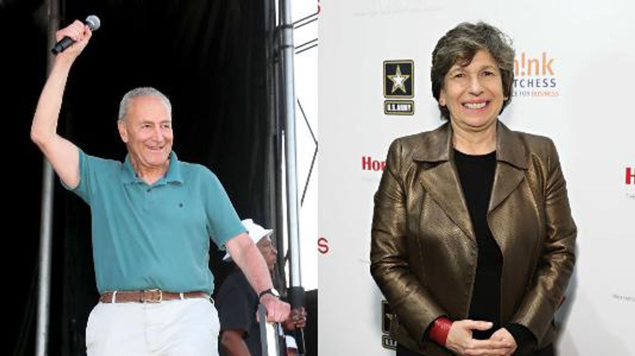 Teachers union president and Chuck Schumer caught maskless at political retreat in Puerto Rico