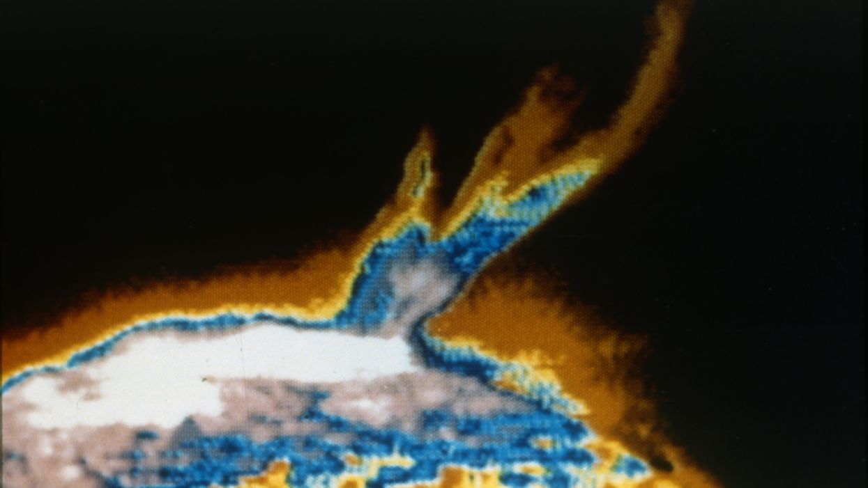 Solar superstorm could prompt massive worldwide internet shutdown — for months