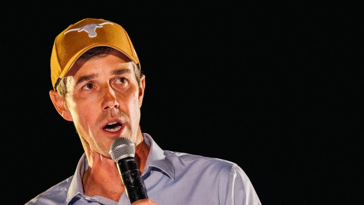 Poll: Beto O'Rourke trails Texas Gov. Greg Abbott by 15% in head-to-head matchup