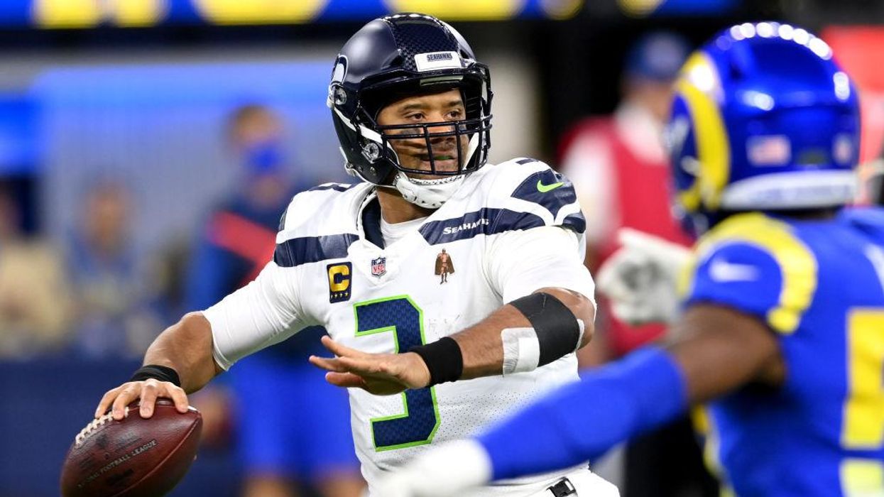 NFL adopts new COVID protocols after data suggest that asymptomatic players aren't transmitting the virus even if they test positive
