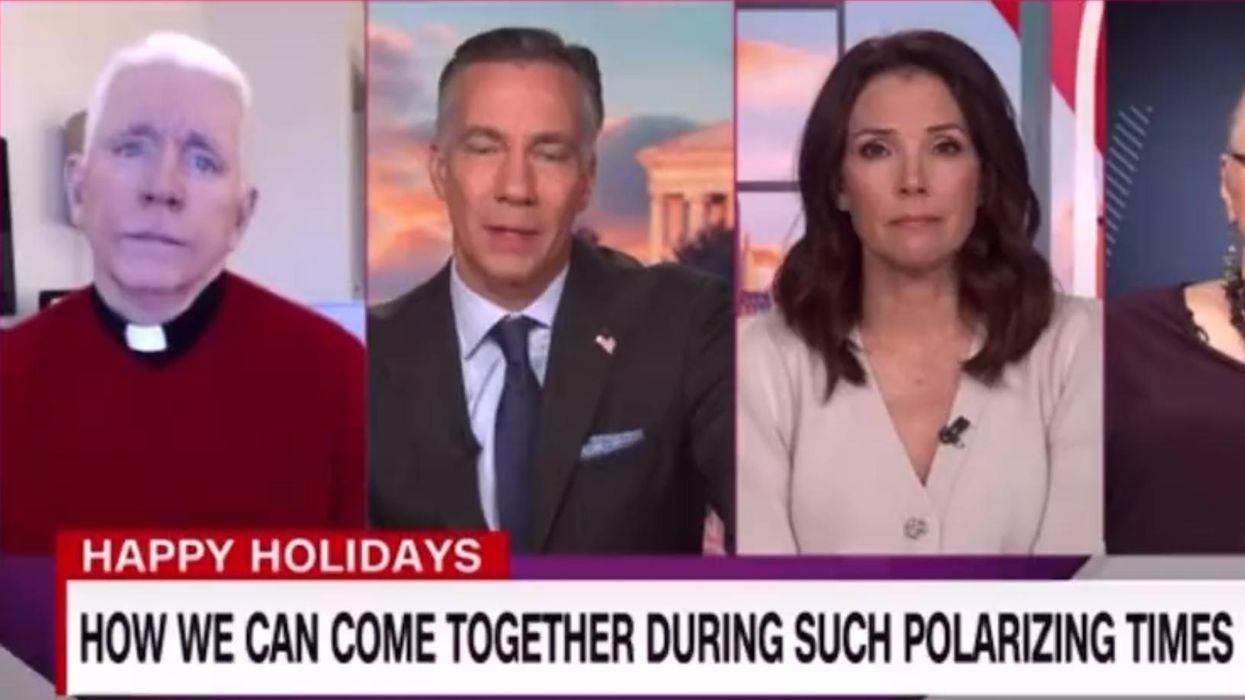 CNN religion commentator says the unvaccinated should not be attending Christmas services