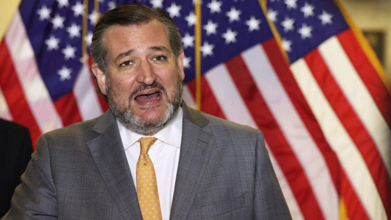 'She's 13. Stop this': Top Dallas newspaper ripped for 'utterly classless' story on Ted Cruz's teenage daughter