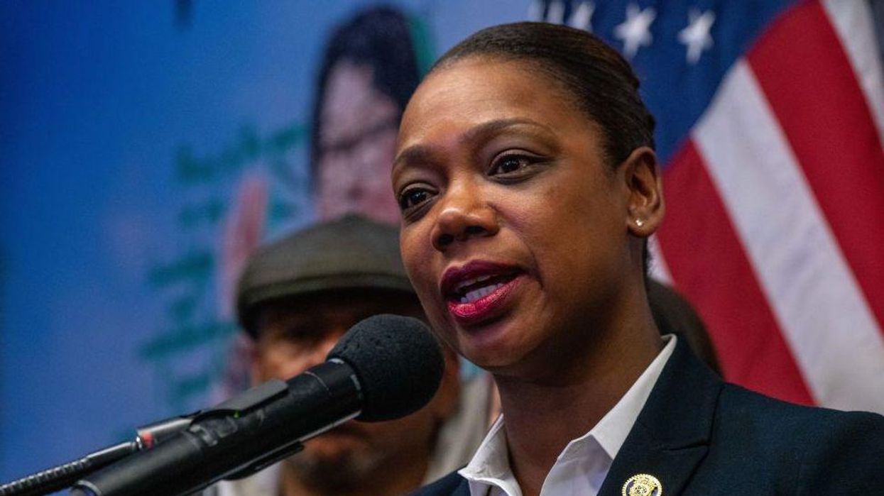 NYPD chief blasts new far-left Manhattan DA over progressive policies, expresses concern for officer safety