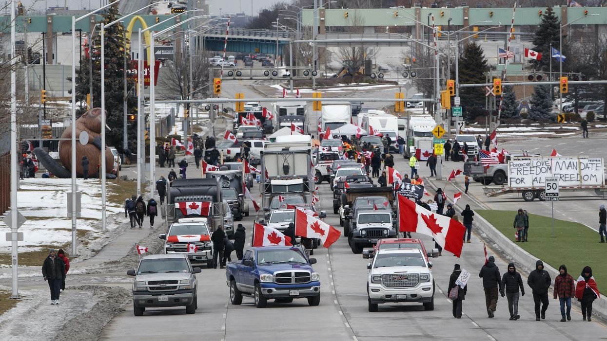 Canadian judge rules that police can forcibly remove truckers blocking bridge to the US