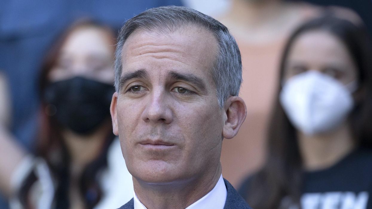 Los Angeles Mayor Garcetti caught maskless at Super Bowl and offers dubious excuse