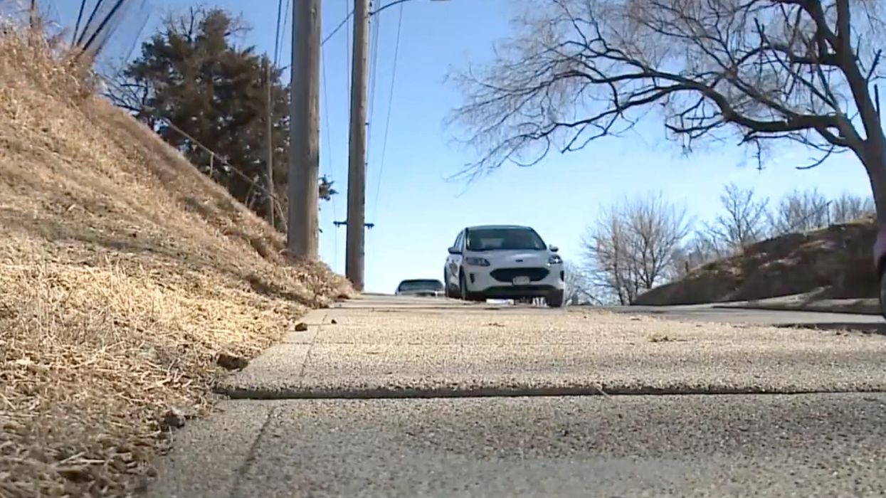 Woman gives birth to boy on frigid Nebraska sidewalk and abandons him to the care of strangers