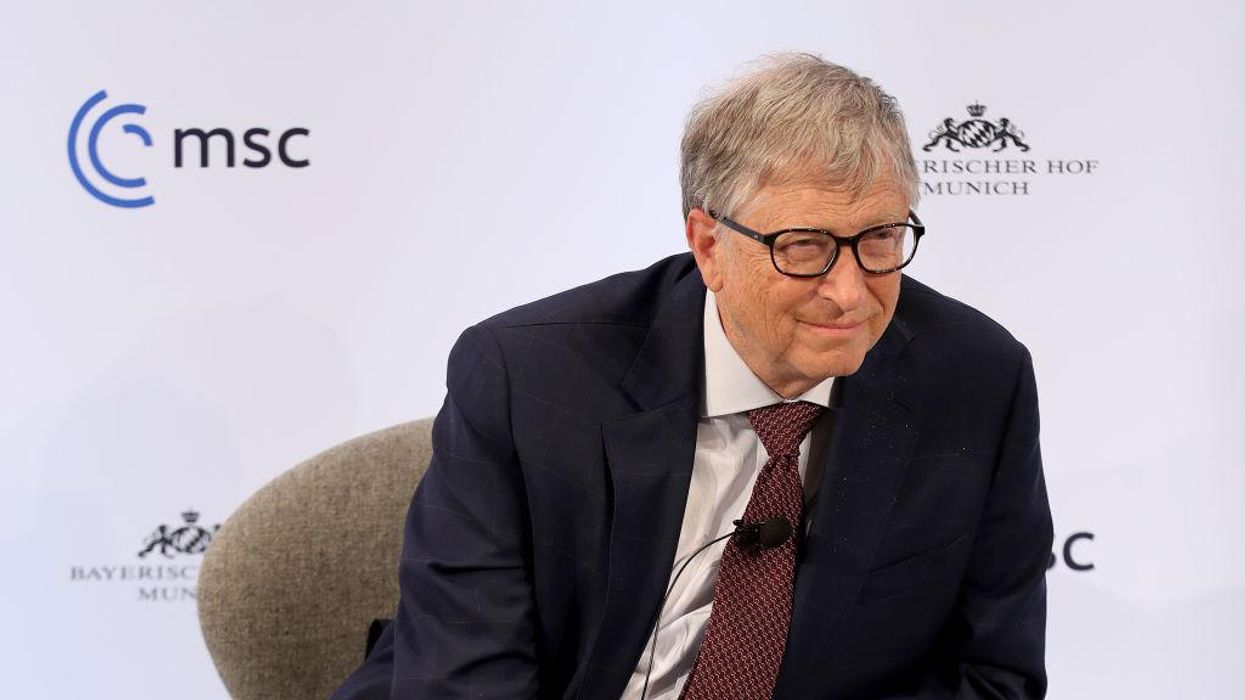 Bill Gates warns of a new pandemic and says, 'Sadly, the virus itself, particularly the variant called Omicron, is a type of vaccine'