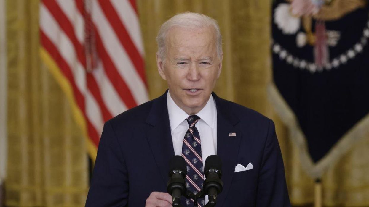 Biden condemns invasion of Ukraine, announces harsh sanctions against Russia