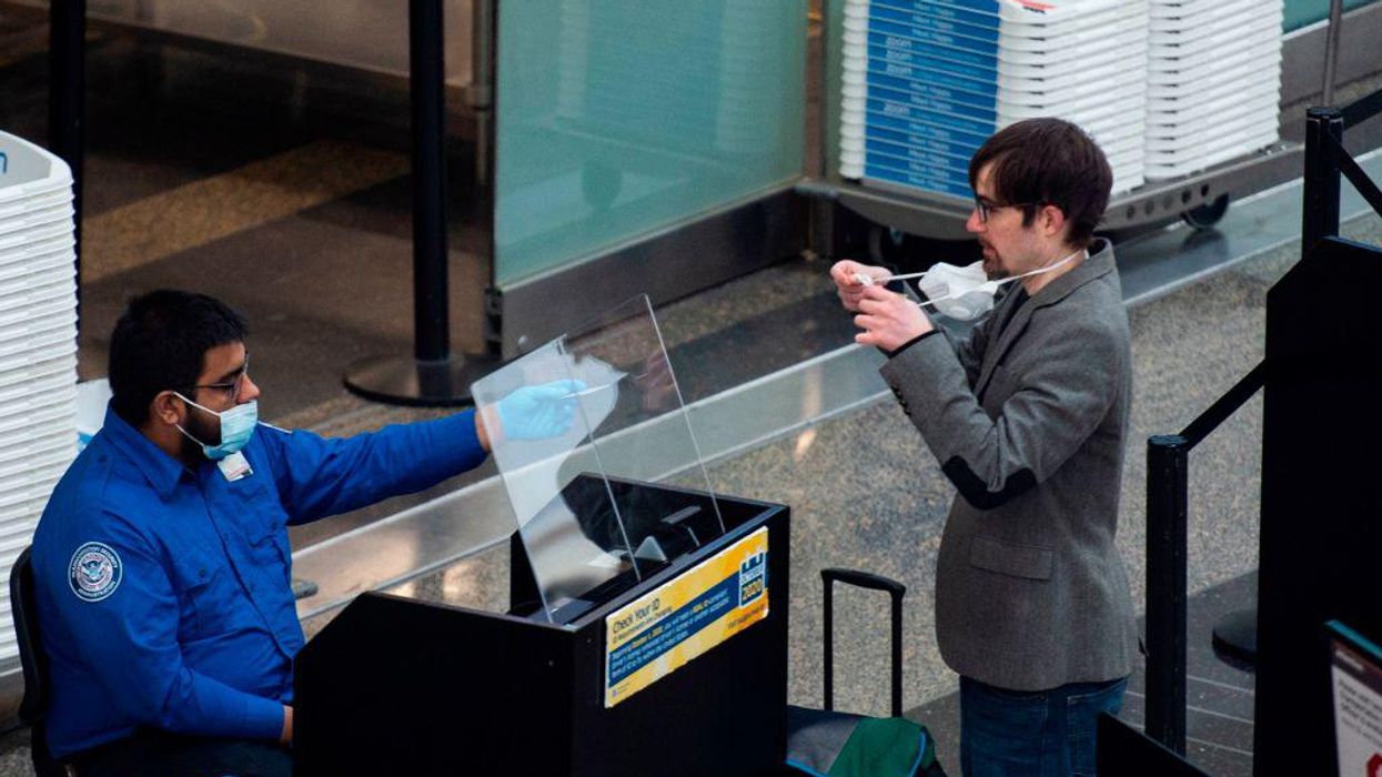 Senate votes to end TSA mask requirements, White House promises veto