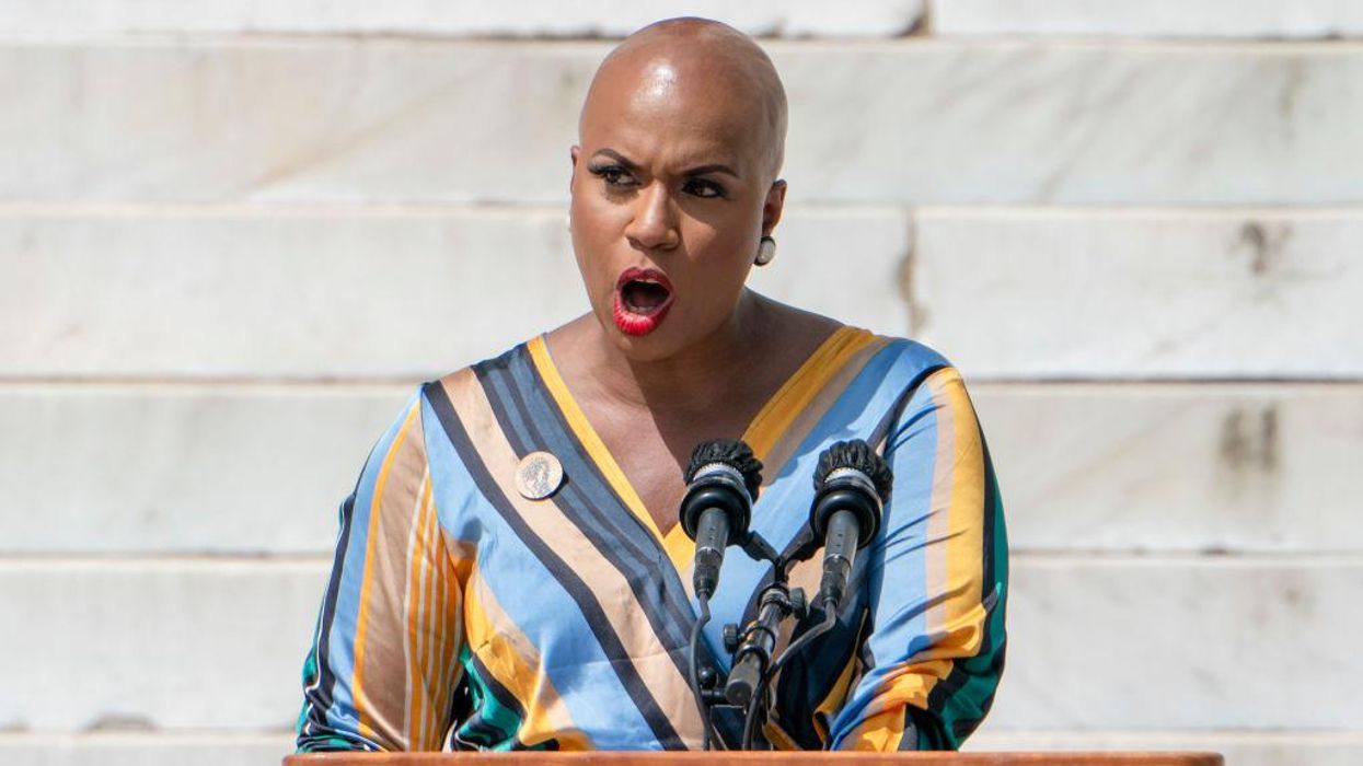 Ayanna Pressley tweets 'I don't endorse violence' after stealth deleting tweet endorsing violence