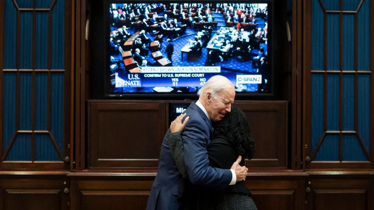 Senate confirms Ketanji Brown Jackson to Supreme Court 53-47