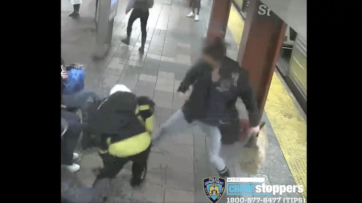 Woman instantly goes after crook who steals cellphone from another female's hand in NYC subway. Good Samaritan also pays a price; gets stabbed in leg.