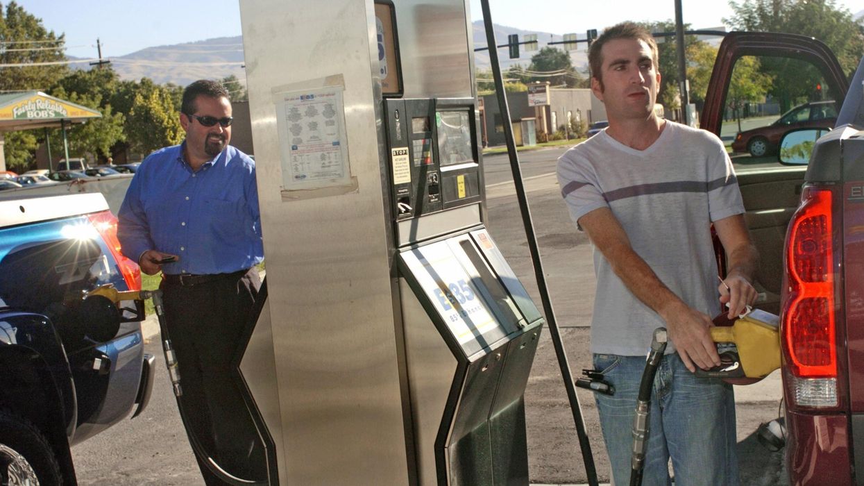 Gas THIEVES target gas stations and individual vehicles