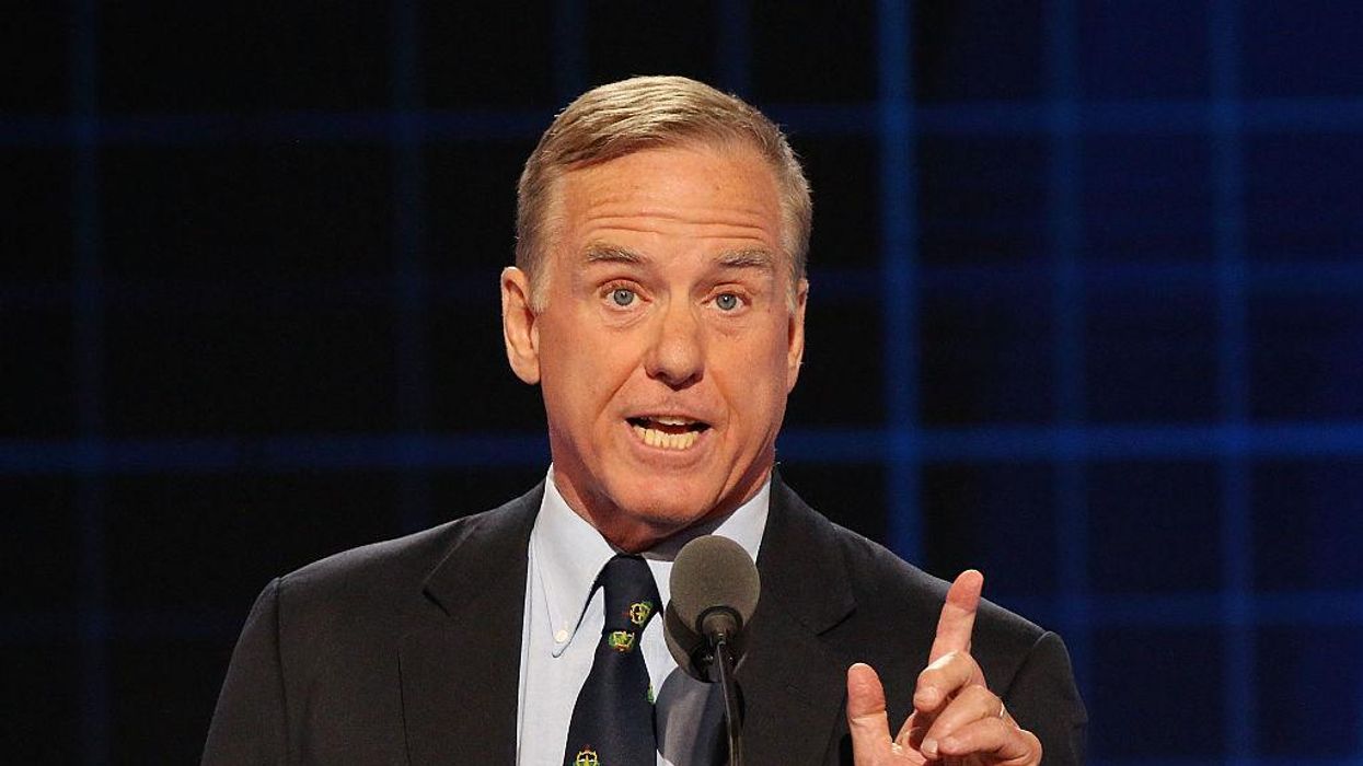 Democrat Howard Dean announces, 'If Musk takes over Twitter I will be off within a few hours'