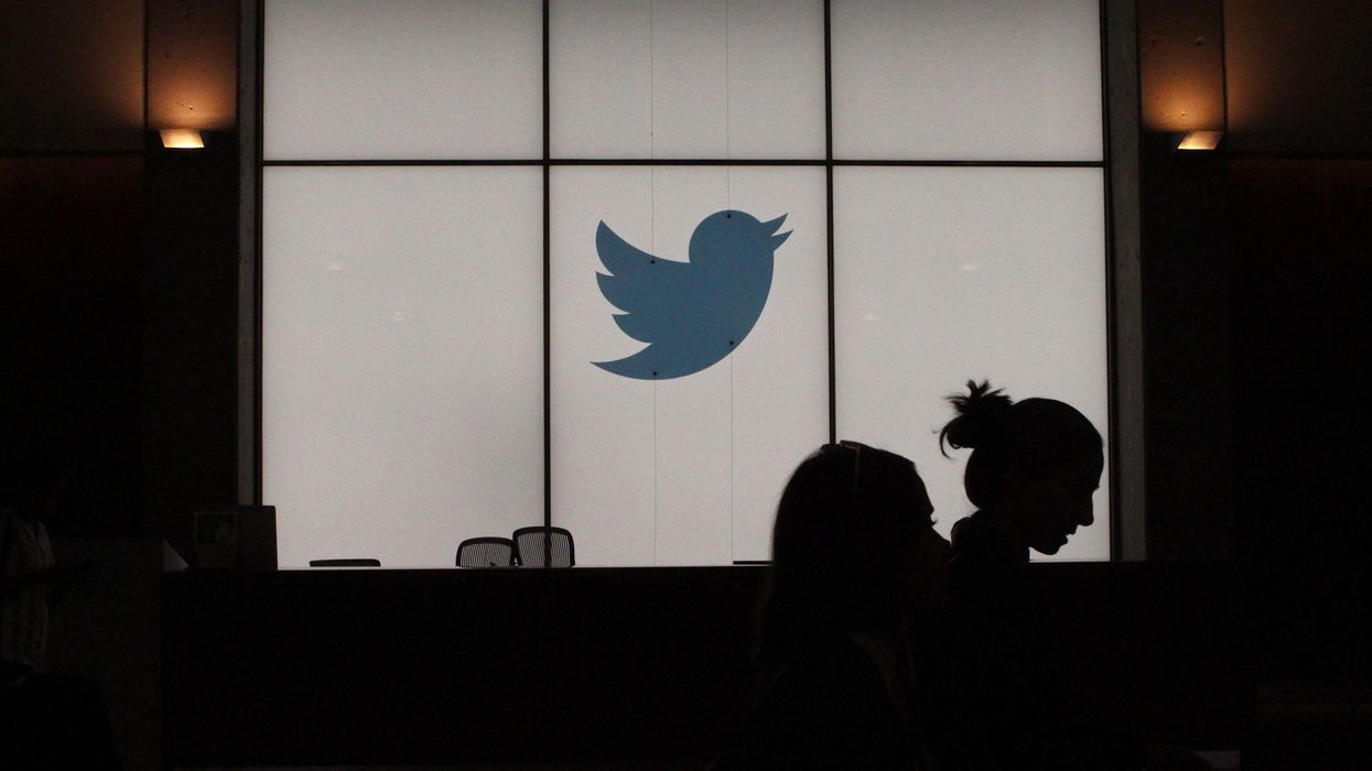 Are Twitter employees covering their tracks right now?