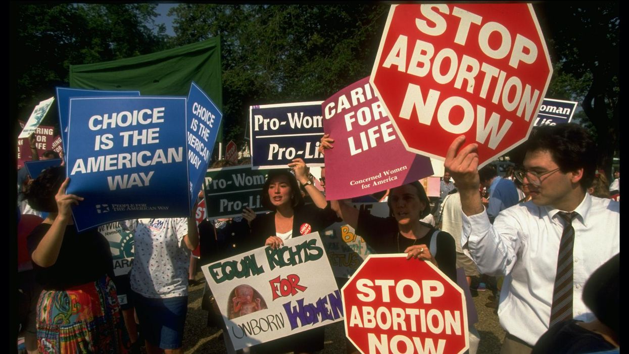 A leaked draft decision indicates that the Supreme Court will overturn the Roe v. Wade abortion decision