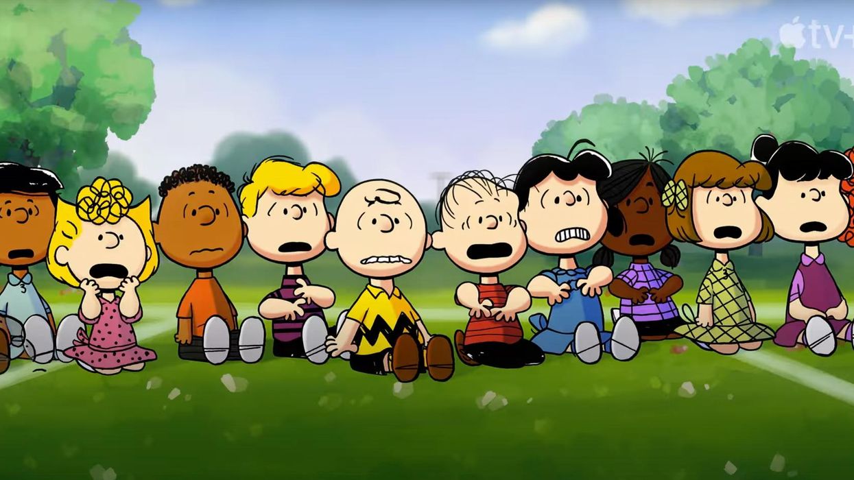 'Peanuts' Mother's Day special celebrates dads, states 'some kids have two moms'
